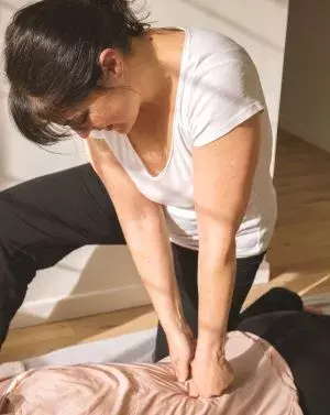 Sophie LARIVET, Spécialiste en Shiatsu